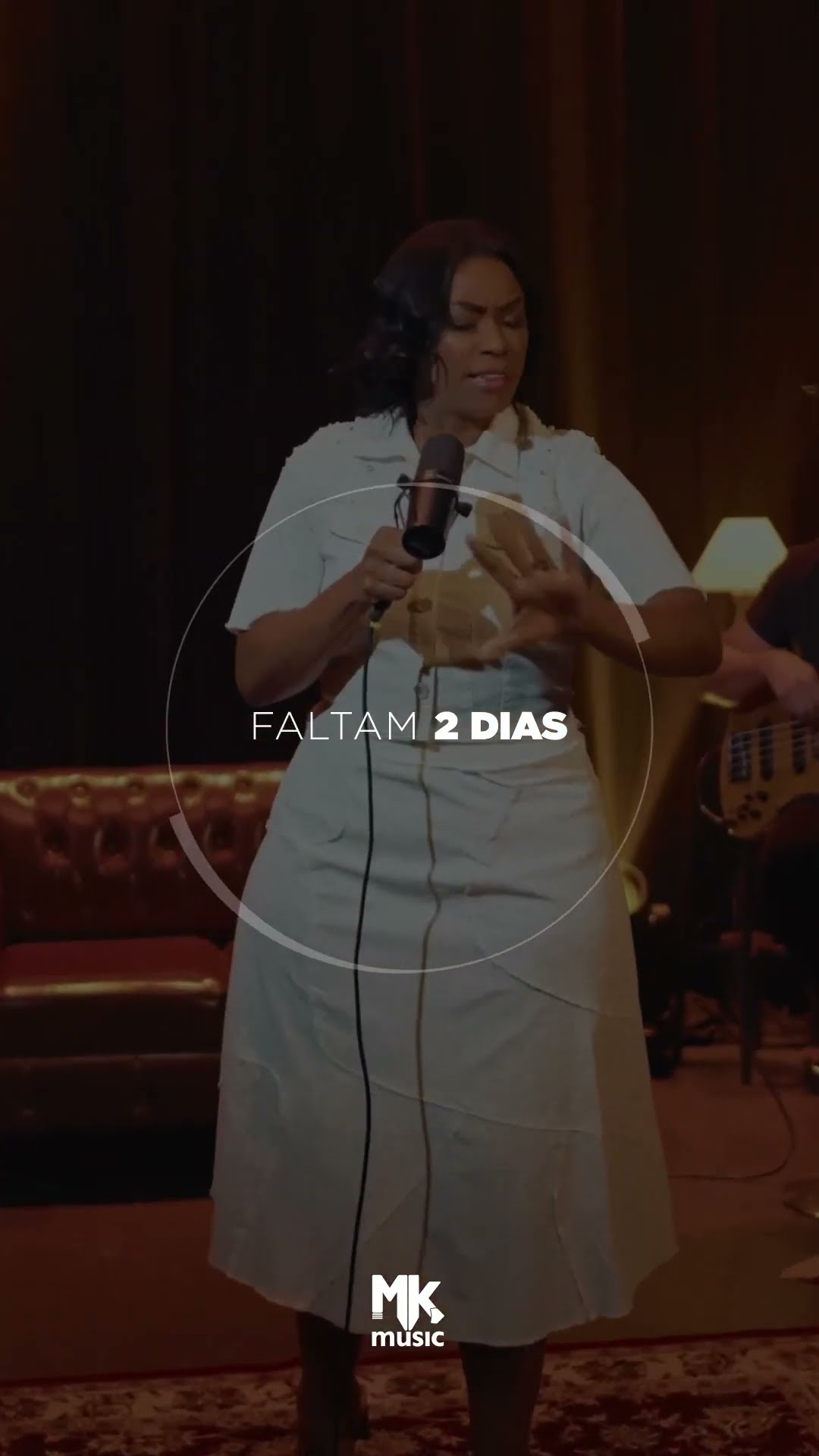 Faltam 2 dias para o lançamento da Elaine Martins com o clipe “Exército de Deus”