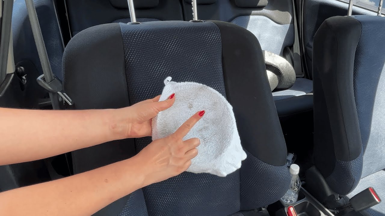 Как бесплатно провести генеральную чистку автомобильных сидений! (Лайфхак с капсулами для стирки)