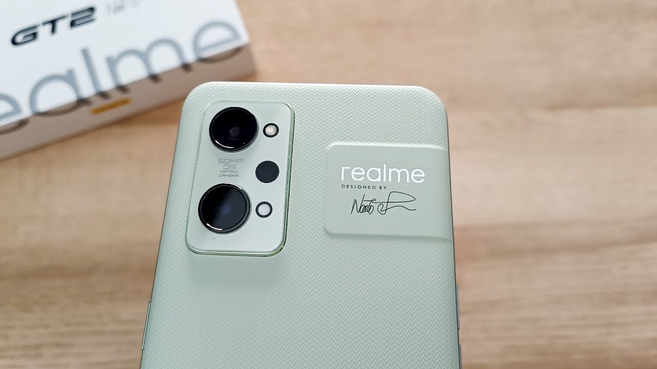 realme GT 2 Pro Indian Unit Unboxing & First Impressions ⚡ This Flagship Is  Made Out Of Paper 