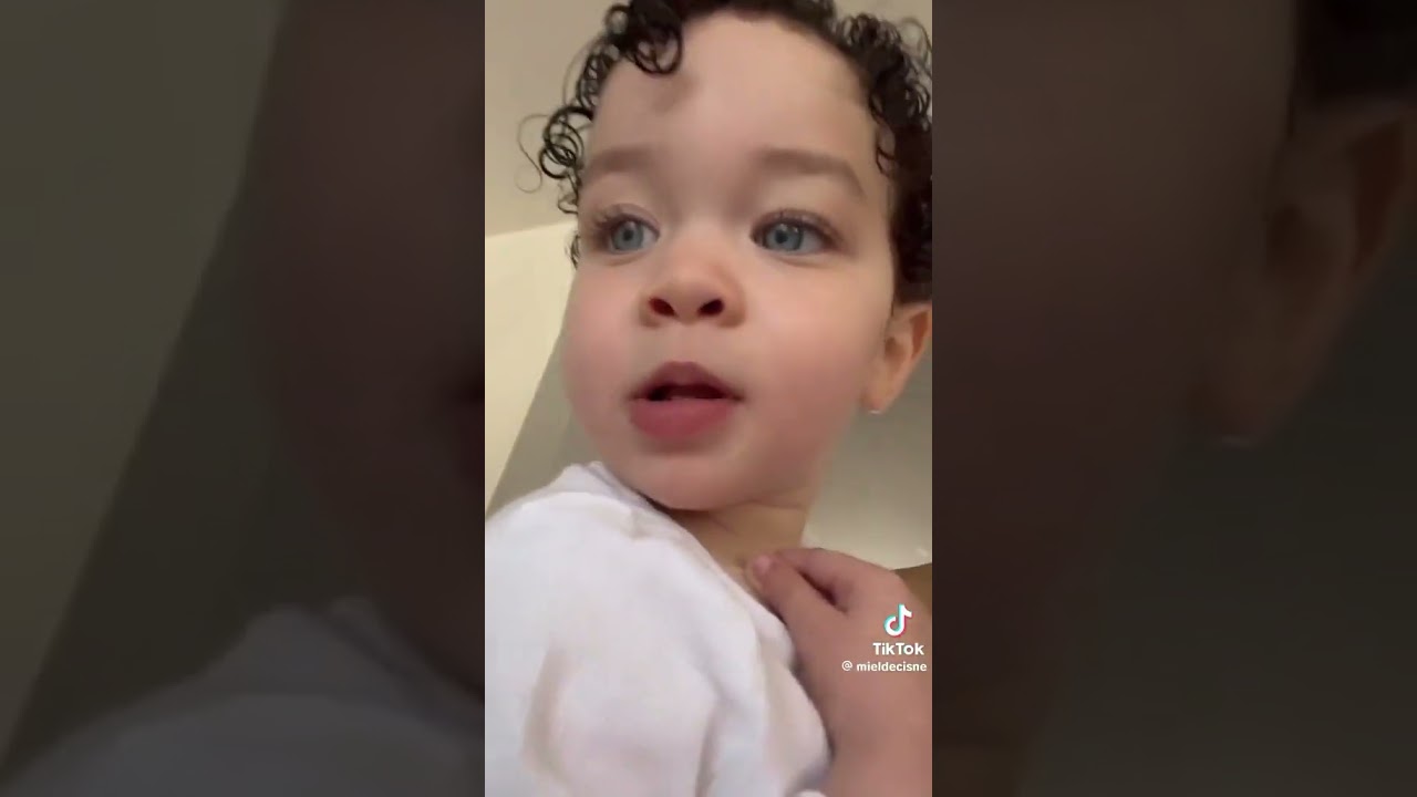 Nara Smith’s children 