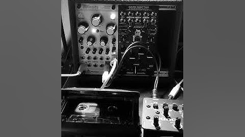 I.O.M. | MICRO MODULAR 12 | PIANO TAPE LOOP | MI BEADS | 32HP