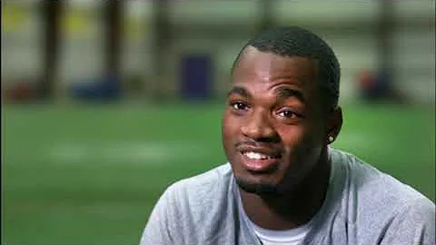Adrian Peterson Documentary with Eric Bieniemy in ...