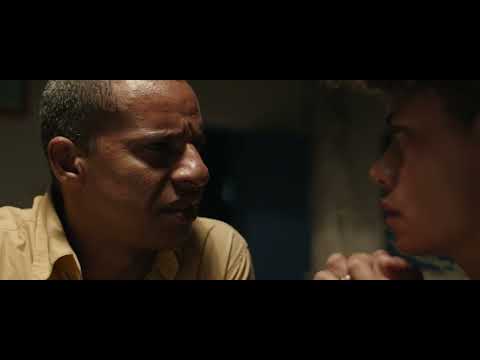 FIM DE SEMANA NO PARAÍSO SELVAGEM - TRAILER OFICIAL