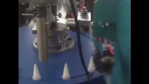 Super glue bottle 502 liquid automatic bottle feeding filling  capping machine testing video