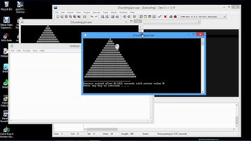 tutorial membuat piramida segitiga menggunakan bahasa C pemula terbaru
