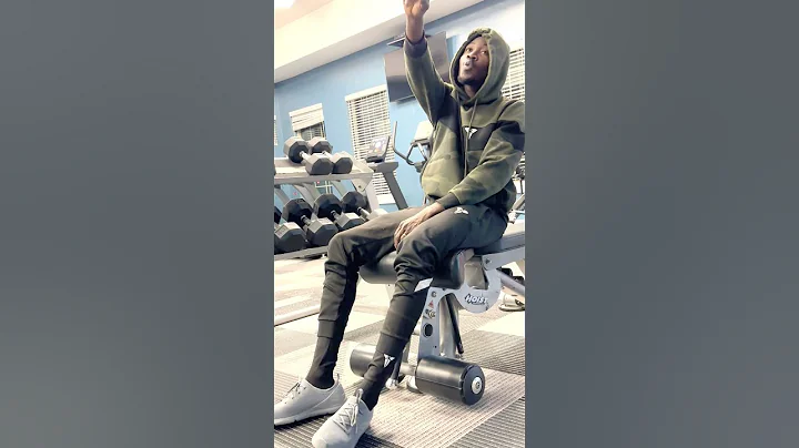 Back Flip ❌️ Back Sh*t ✅️ #gymviral #gymshorts #fitnessviral #yfp