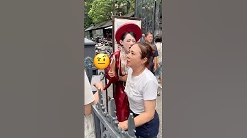 Đoàn Ngân 98 bị doạ "đánh" khi đến Nhà Thờ Lớn Hà Nội?