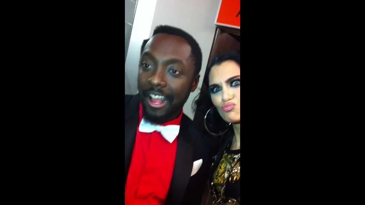 Will.I.Am and Jessie J backstage at the brit awards 2012