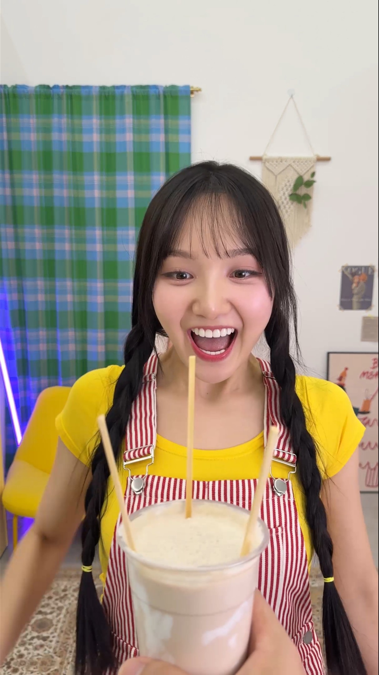 뭐가 들어 있을까????