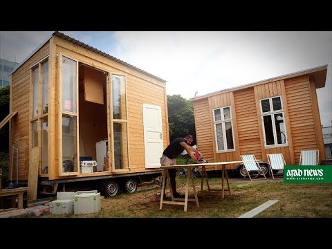 Architects, refugees team up on tiny houses in Berlin ...