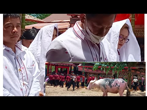 Cantik & Elegan Ma'papangan diiringi Musik Pa'marakka I Pemakaman trmahal Ne'Ratte di Tondon Si'bata