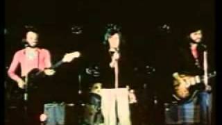 Video thumbnail of "Bee Gees - Fanny (Be Tender With My Love)"