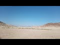فقط صحراء وجبال    
