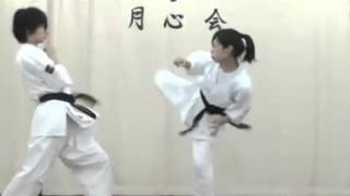 Rina Takeda  - High kick sparring.
