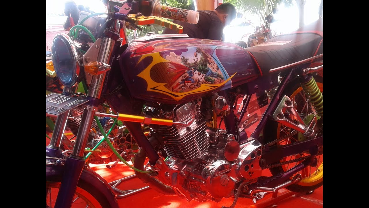 Kontes Honda GL  100  Custom Racing Style Full Aksesoris  