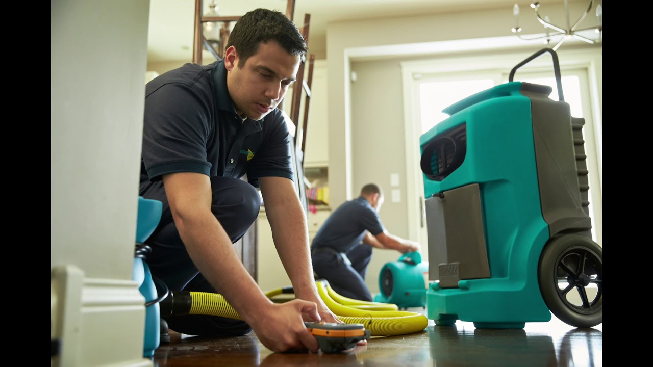 Lincoln Park Water Damage Restoration | ServiceMaster Restoration By Simons – Chicago, IL