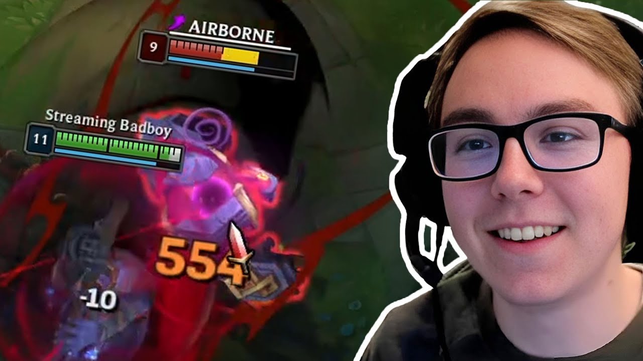 BAUS SION TOP SHOWS HOW FEEDING CAN STILL CREATE PRESSURE 😂