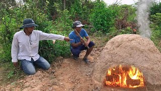 Primitive Technology: How to Make Charcoal Easily by Smart Boys - Reusable Charcoal Mound
