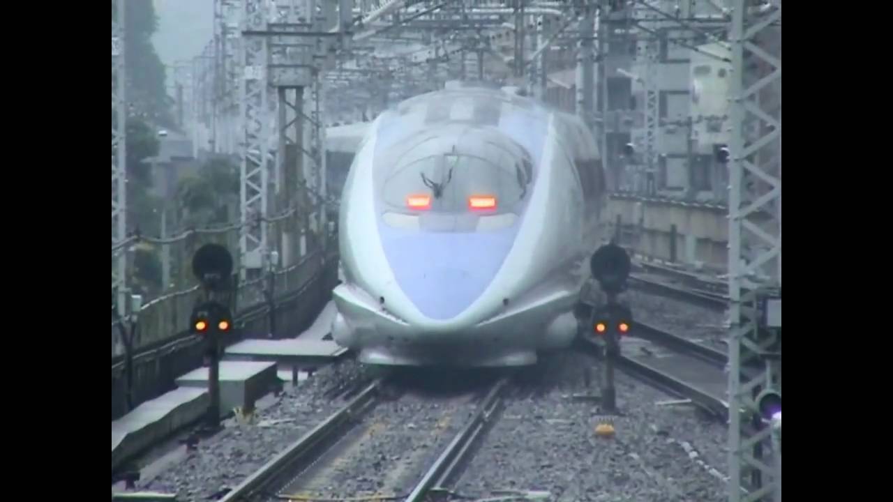 Trains In Japan Bullet Trains 新幹線 Jr西日本500系 Youtube