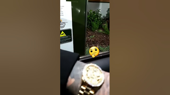 Ο SNIK κάνει φάρσα στα Macdonald's πολύ γέλιο 😂👌