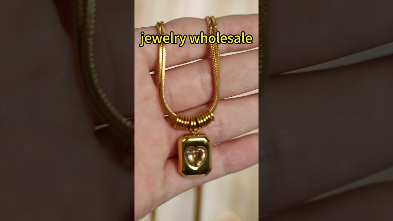 Wholesale Gold Necklace Collection | Chains, Pendants & Toggles | Jewelry Factory