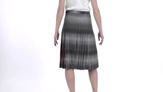 Pendleton Women's Placed Pleats Wool Flannel Skirt