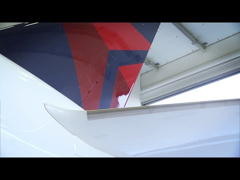 First Look: A350 Debuts Delta Livery