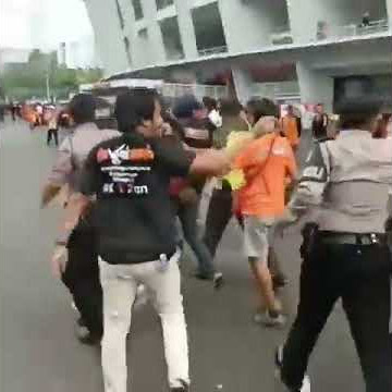 Viking ketauan nonton di gbk persija vs persib 10 juli 2019
