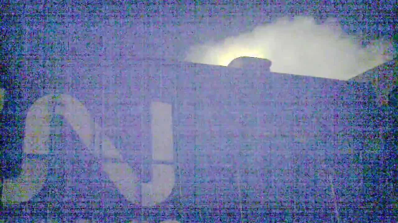 bnsf 5729 CN GE misfire?