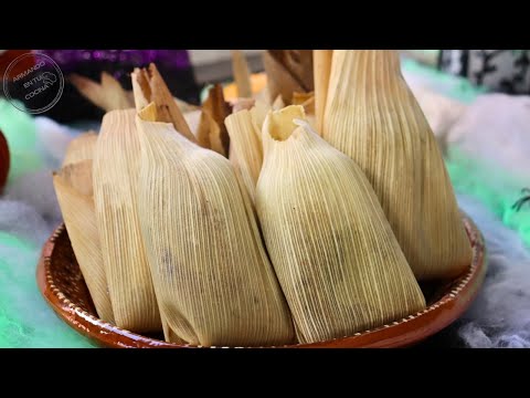 TAMALES DE DULCE DE MORA AZUL 💜 ¡Suaves, esponjosos y llenos de sabor! | Armando En Tu Cocina