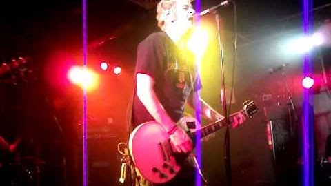 Nailed shut - No Use For A Name Feierwerk München 01.09.11