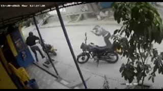 Tendero en Santa Marta se enfrenta a bala con delincuentes