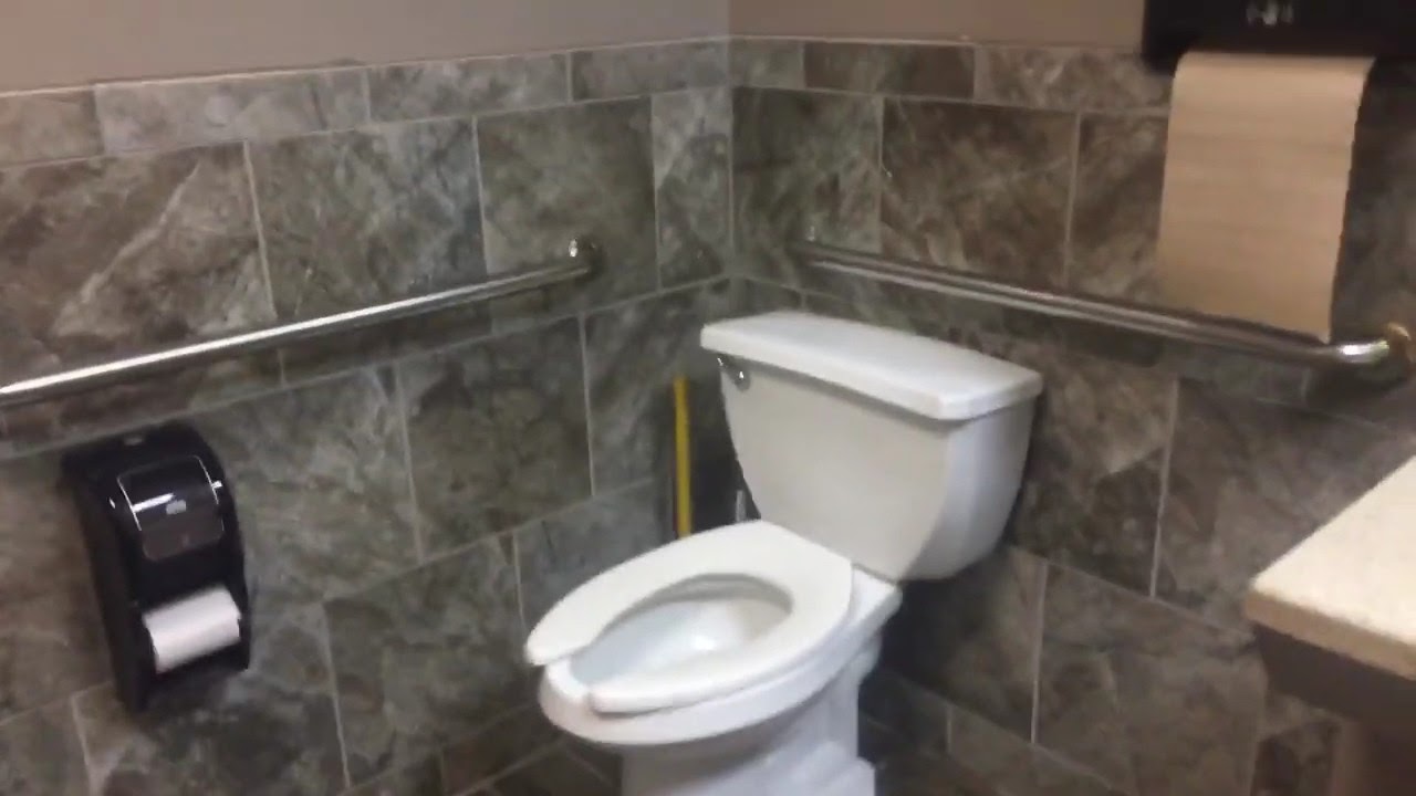 94 Unisex Pool Restroom The Lodge Hotel ( Biwabik, MN ) YouTube