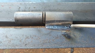Method for welding 10cm iron door hinges