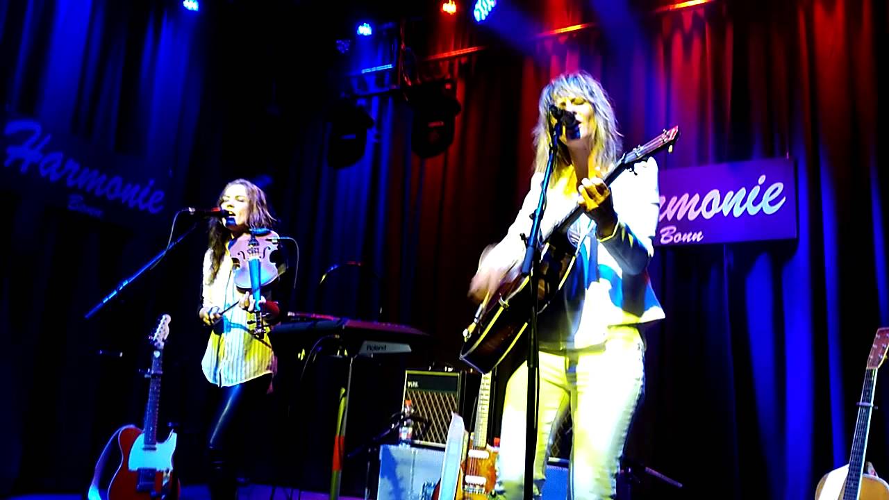 Madison Violet Firestone (Live Harmonie Bonn 22.09.2015) YouTube