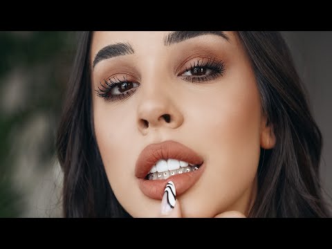Mi-am pus strasuri pe dinti!