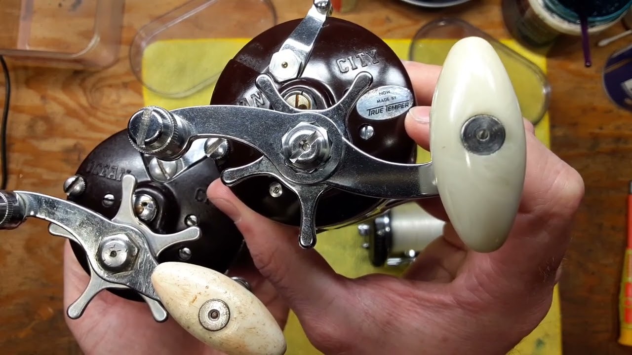 okuma avenger baitfeeder reel stores Okuma Avenger ABF-80B Series Graphite Baitfeeder Saltwater Spinning Reel  290/25