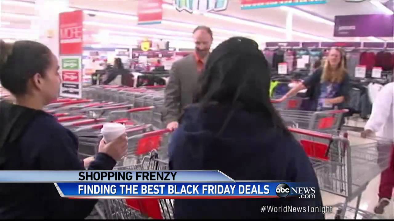 Americans Rush to Get the Best Holiday Deals - YouTube