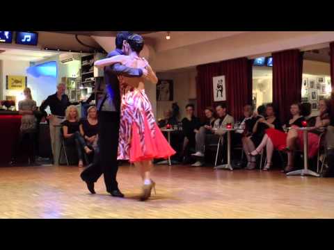 Veronica Vazquez & Alejandro Beron in Tangosalon de Plantage (1) "Invierno" F.Canaro