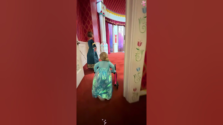 This place is filled with love #❤️ #fyp #funny #moment #warm #love #foryou #disney #disneyland