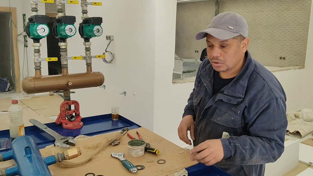 اشغال التدفئه المركزيه وحمام بلدي في فيلا فاخره 0670615573