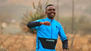 Nyakazisa ft Inkosi yamagcokama Umculo