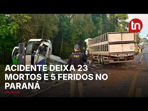 Acidente entre ônibus e carreta deixa 23 mortos e cinco feridos na BR-373 no Paraná