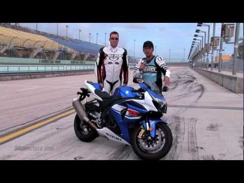 Video: Suzuki GSX-R1000 2012, փոքրիկ դիետա ճապոնական սուպերհեծանիվների համար