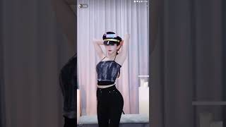 尹素婉20220518233100