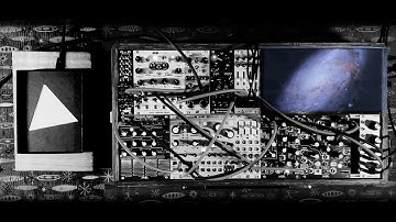 Piezo Box Into Outer Space With Modular Electronics and Pedals