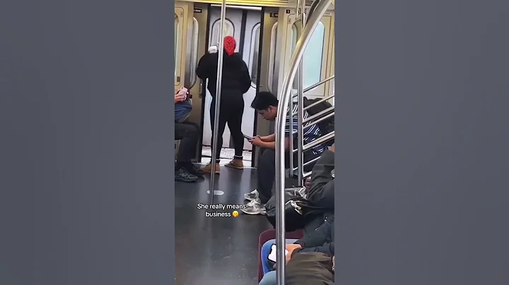 NYC woman's hilarious reaction on realizing subway surfer had just climbed on top of train 🤣