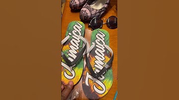 Decisive Designs Store #thrifting #consignment