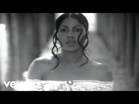 Toni Braxton - Breathe Again (Official Music Video) 