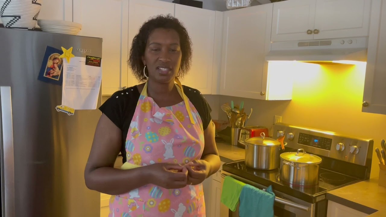 Reba uko wateka inkoko ifite isosi iryoshye cyanee